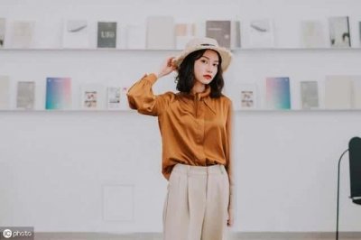 ​烟管裤和西装裤有什么区别（烟管裤是什么样子的）