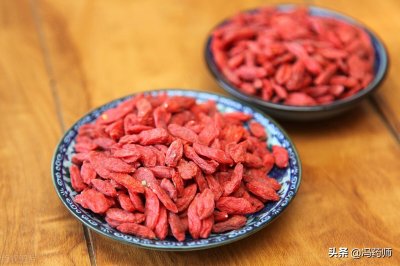 ​金贵肾气丸的功效与作用（壮肾益阳 治疗慢性腰腿痛）