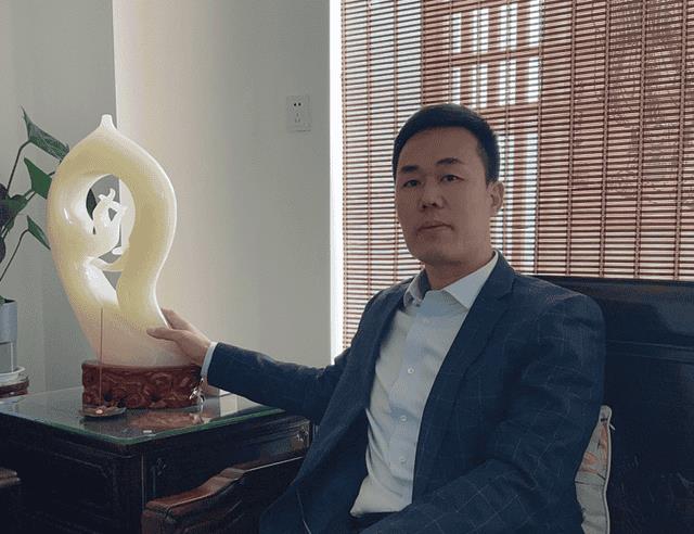 女孩叫雯什么好听名字(雯字取名的寓意女孩)