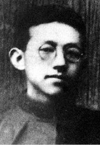 ​刘仁静简介（刘仁静参加中共一大的最年轻党员）