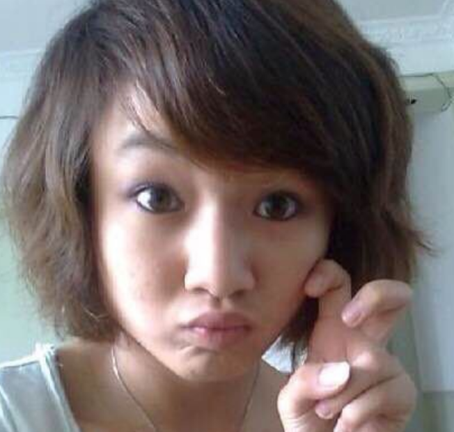 文儿就是桑文文是真的吗 两张对比图是真的很像