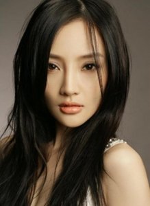 ​李小璐不雅图片曝光照片从可爱变御姐