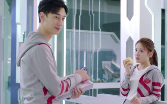 全职高手:孙翔反转,飞翔cp内部较劲引关注,这才是真电竞!