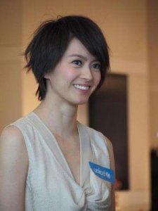 ​天后梁咏琪的过去经历遭曝光，涉及“蛋糕门”事件