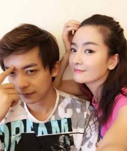 ​李佳航过去感情经历遭曝光：《最后的结局》仍是娶了“小燕子”！