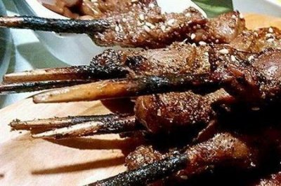 ​用微波炉能烤羊肉串吗