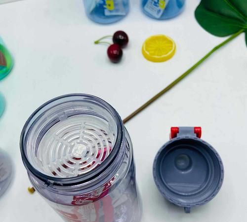 买的新塑料杯怎么处理清洁