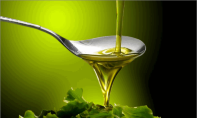 ​橄榄油能不能直接吃,橄榄油能生吃调菜吗