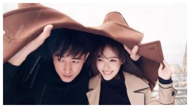 唐嫣怀孕被实锤？现身小腹微微隆起，罗晋在片场亲自呵护！