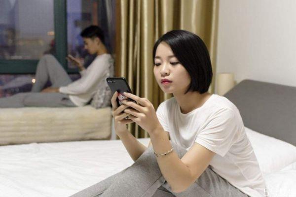 女友对你冷暴力的心理 面对女友的冷暴力该怎么办 女友对你冷暴力的心理 面对女友的冷暴力该怎么办