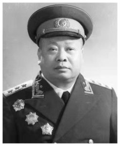 ​开国上将55岁病逝，4架飞机护送骨灰，2位元帅18位将军为他迎灵