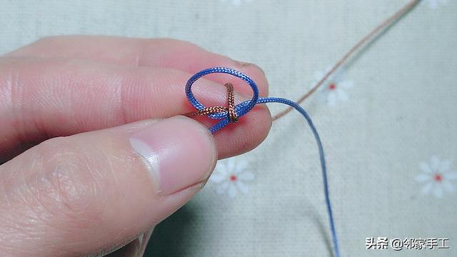 手工编织手链金刚结（包芯金刚结图文教程）(6)