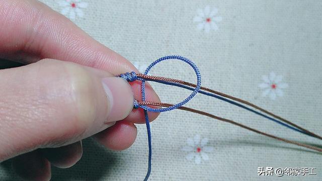 手工编织手链金刚结（包芯金刚结图文教程）(14)