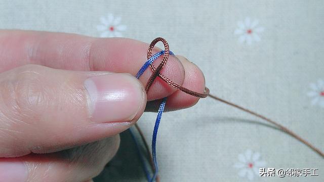 手工编织手链金刚结（包芯金刚结图文教程）(3)