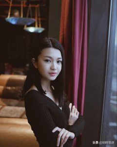 ​追女生聊天套路话题幽默，追女生的幽默聊天方式