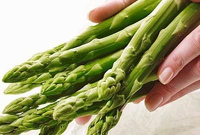 芦笋罐头里的笋像煮熟了,还能吃吗