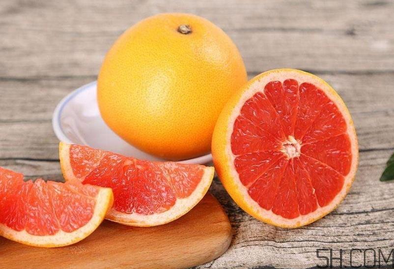 吃红心柚子有什么好处？红心柚子的功效与作用