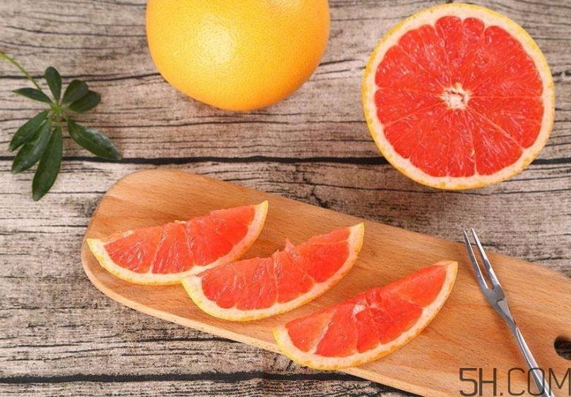 吃红心柚子有什么好处？红心柚子的功效与作用