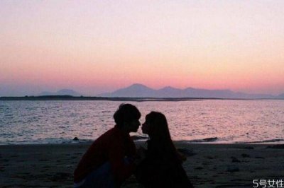 ​怎么和女生确定关系 男生迟迟不确定关系