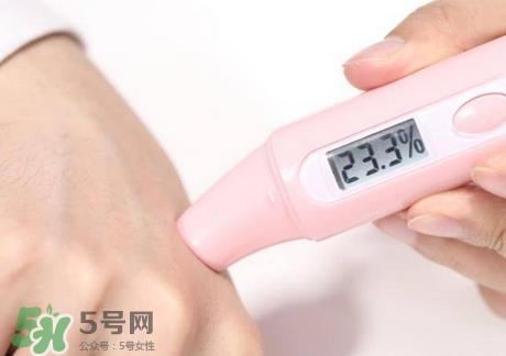 黛珂大紫瓶和小紫瓶哪个好?有什么区别? 黛珂大紫瓶和小紫瓶哪个好?有什么区别?