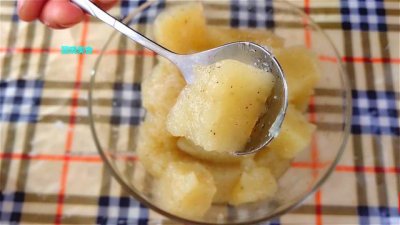 ​在家怎么样做果冻布丁（1碗淀粉简单一做）