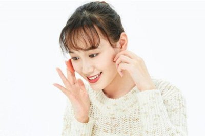 ​肌底液和精华液哪个好 肌底液和精华有何区别