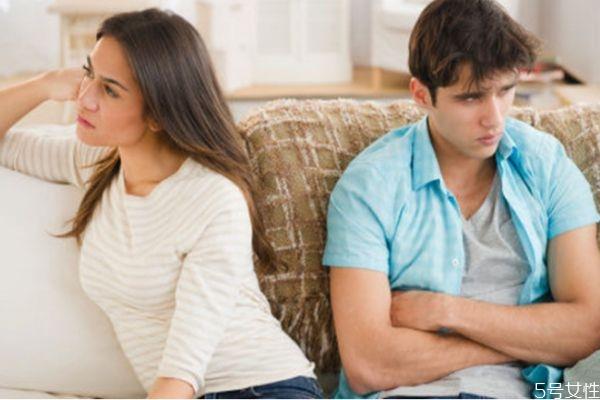 丈夫婚内出轨该怎么办 挽回出轨男人的小技巧 丈夫婚内出轨该怎么办 挽回出轨男人的小技巧