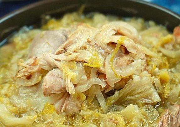 梅菜和酸菜是一样的吗