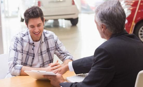 做了很多年的销售经理，公司下滑，干不动了，想跳槽，不想做销售了，可以选择做什么工作