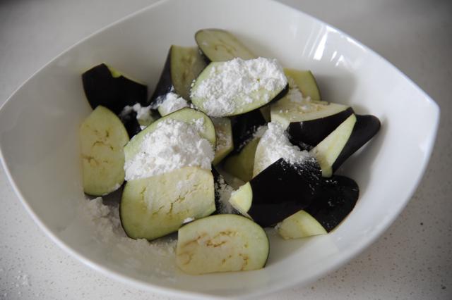 东北地三鲜100种做法（东北名菜地三鲜的家常做法）(7)