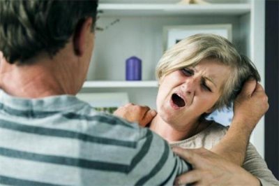 ​如何看清伴侣有无暴力倾向 怎么看男人有没有暴力倾向