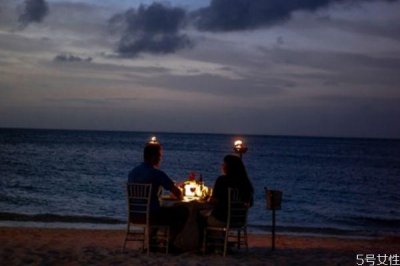 ​和老公吵架了怎么哄 和丈夫吵架之后怎么办