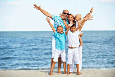 ​表达一家人相亲相爱的句子（一家人幸福地说说）