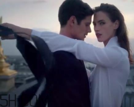 ysl圣罗兰mon paris香水广告歌曲 mon paris香水广告