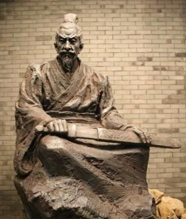 卧薪尝胆的主人公是谁