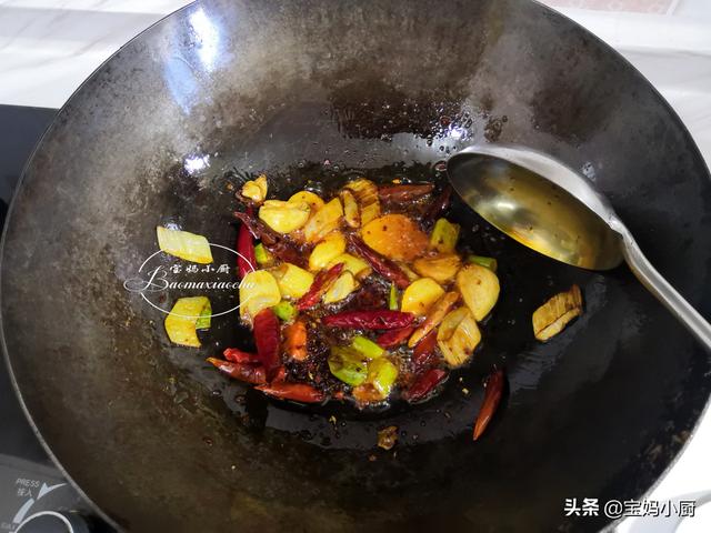 羊蝎子火锅的做法最正宗的(羊蝎子火锅自己在家做)(7)