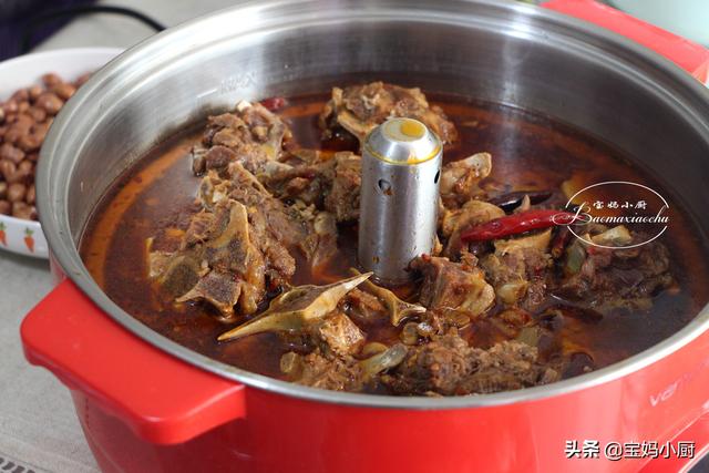 羊蝎子火锅的做法最正宗的(羊蝎子火锅自己在家做)(2)