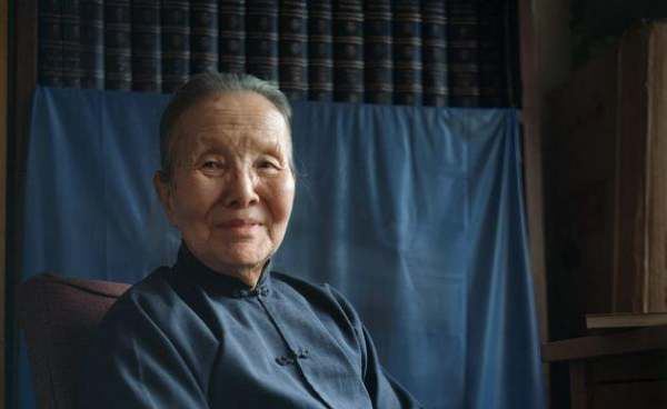 冰心原名谢冰心是我国著名现代散文家诗人儿童教育家,冰心的原名是什么图1