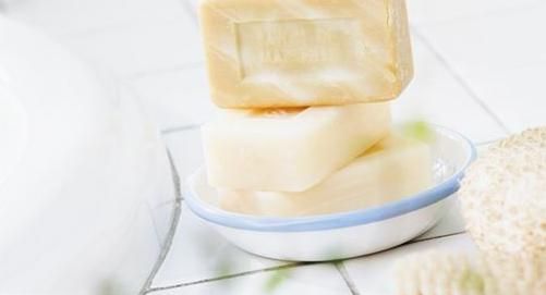 皮鞋发霉怎么处理，皮鞋发霉怎么处理？图6