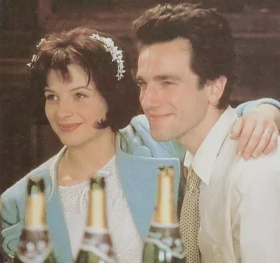 生命中不可承受之轻怎样理解（生命中不能承受之轻）(2)