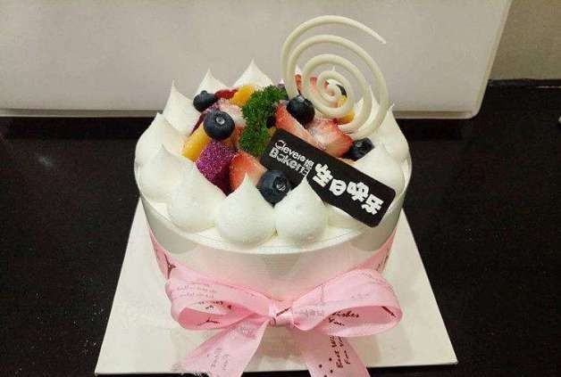 6寸蛋糕是几厘米证件照