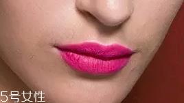 唇膏出水是变质了吗？只是高温热出汗