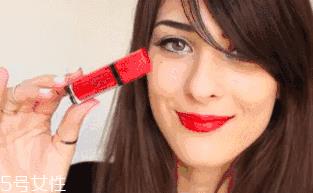 唇膏出水是变质了吗？只是高温热出汗