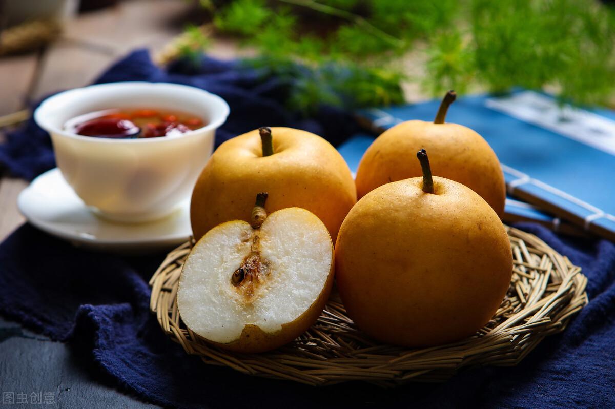 祭祀时香与供品怎样摆放（祭祀供品摆几个几样图片）