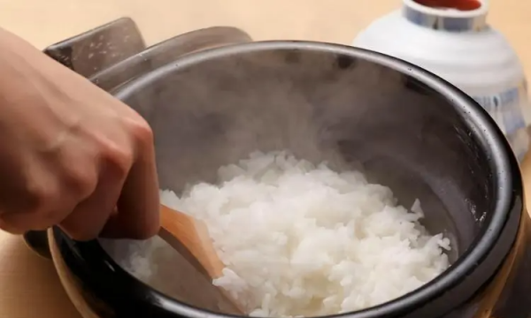 老式高压锅蒸米饭多久,高压锅蒸米饭需要多长时间熟图3