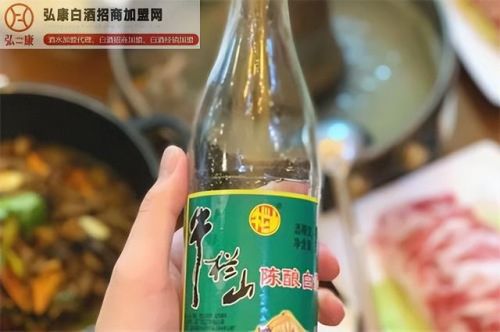 百年牛栏山52度多少钱一瓶(百年牛栏山38度价格)-第1张图片-