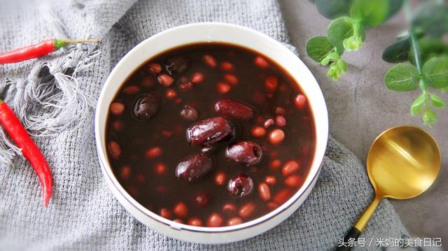 四红补血粥的配方（女人要常喝这四红粥）(3)