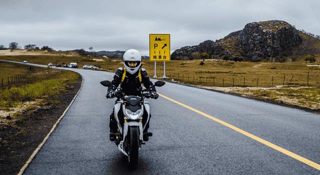 摩托车上高速限制车型吗（摩托车可以上高速的省份）