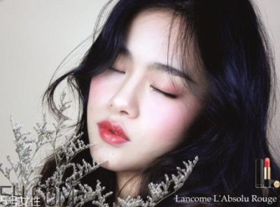 ​兰蔻120口红什么颜色？传说中的女神色