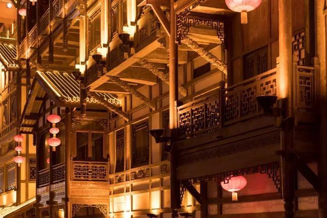 洪崖洞你凭什么这么火?就凭灯光!